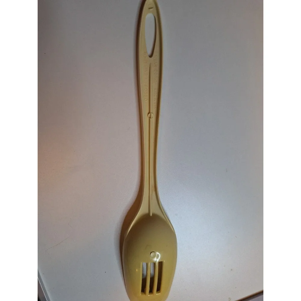 Vintage Ensar Corp Beige Slotted Cooking Spoon, small imperfection on side